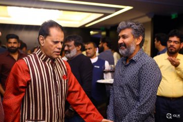 TSR Felicitates Gautamiputra Satakarni Team